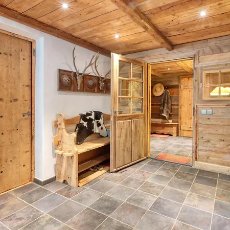 빌라 Foret Rouge *