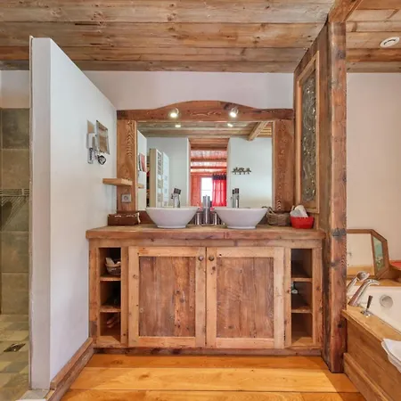 Foret Rouge Villa